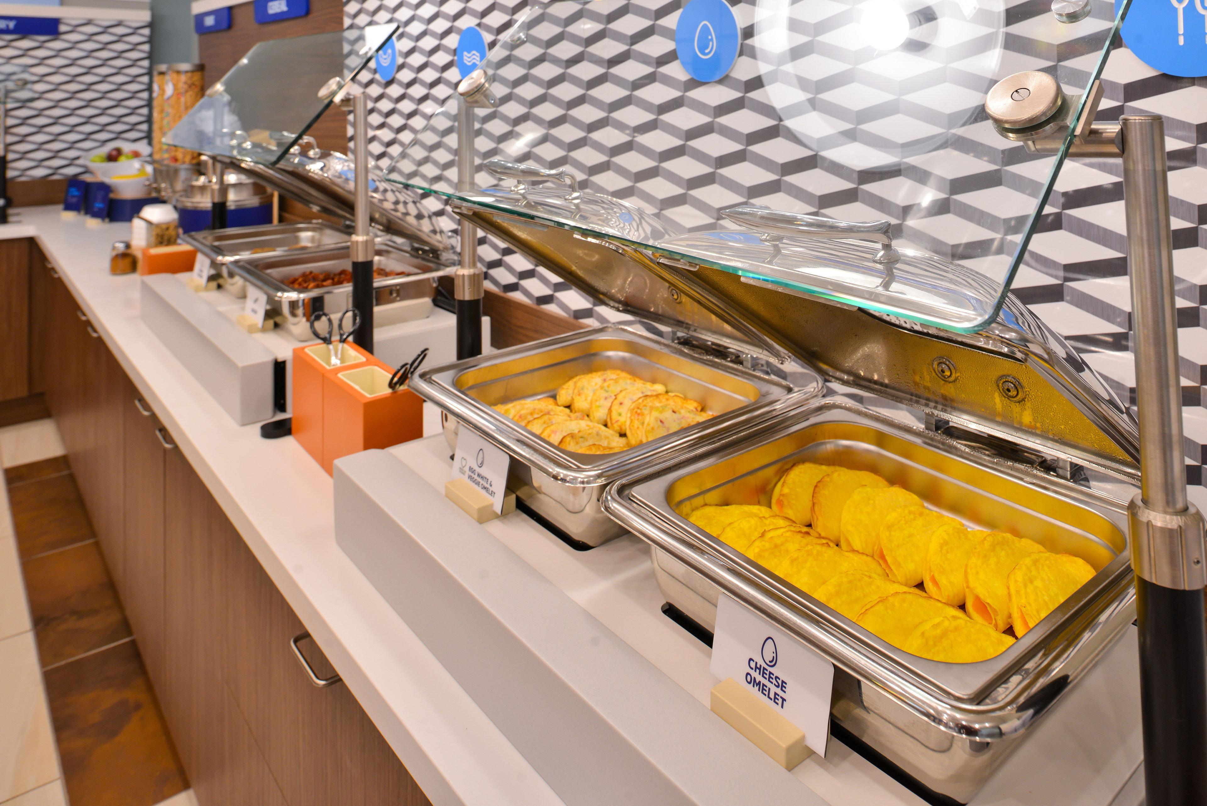 Holiday Inn Express & Suites - Madison By Ihg Extérieur photo