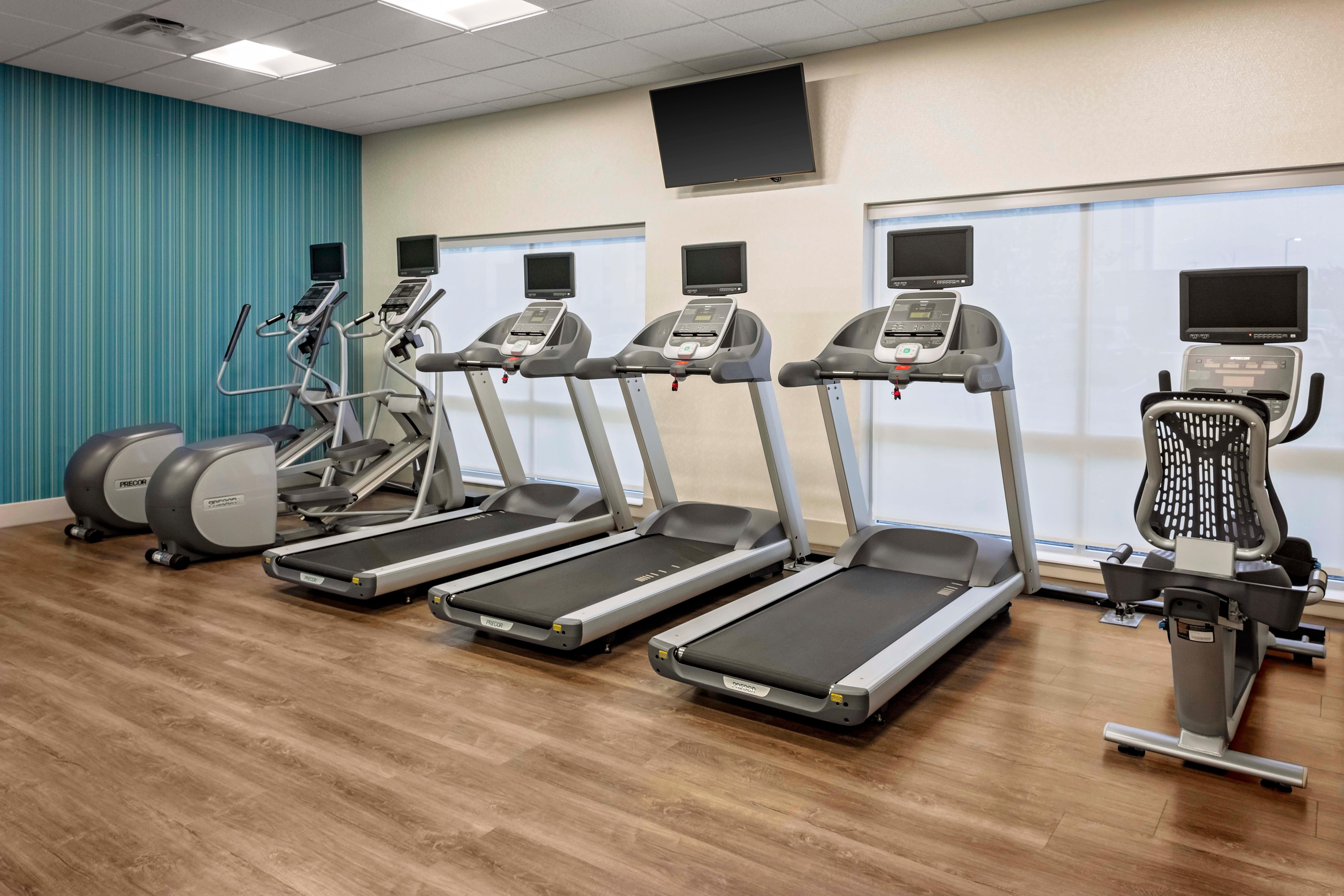 Holiday Inn Express & Suites - Madison By Ihg Extérieur photo